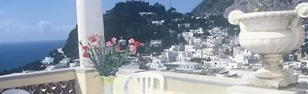 Esperia 3* كابري